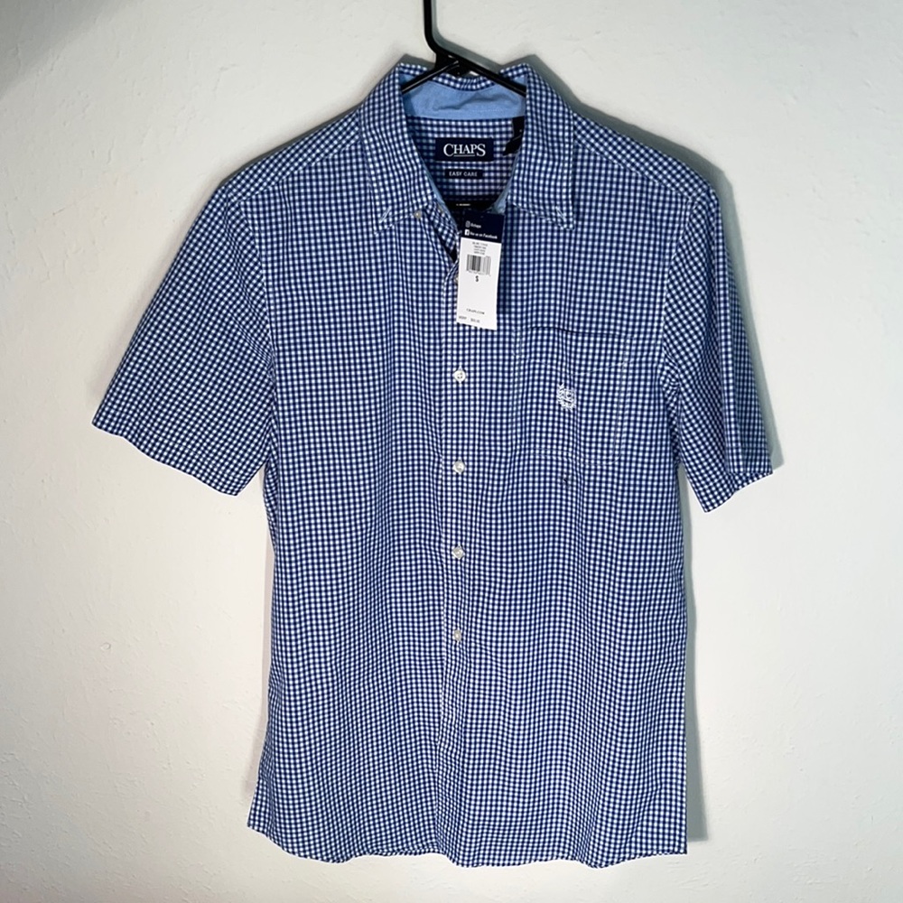 Chaps Gingham short sleeve button down shirt White and Blue Small